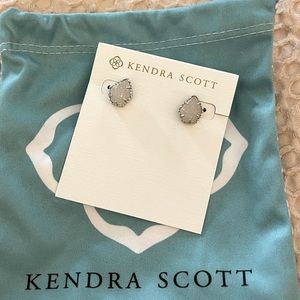 Kendra Scott earrings